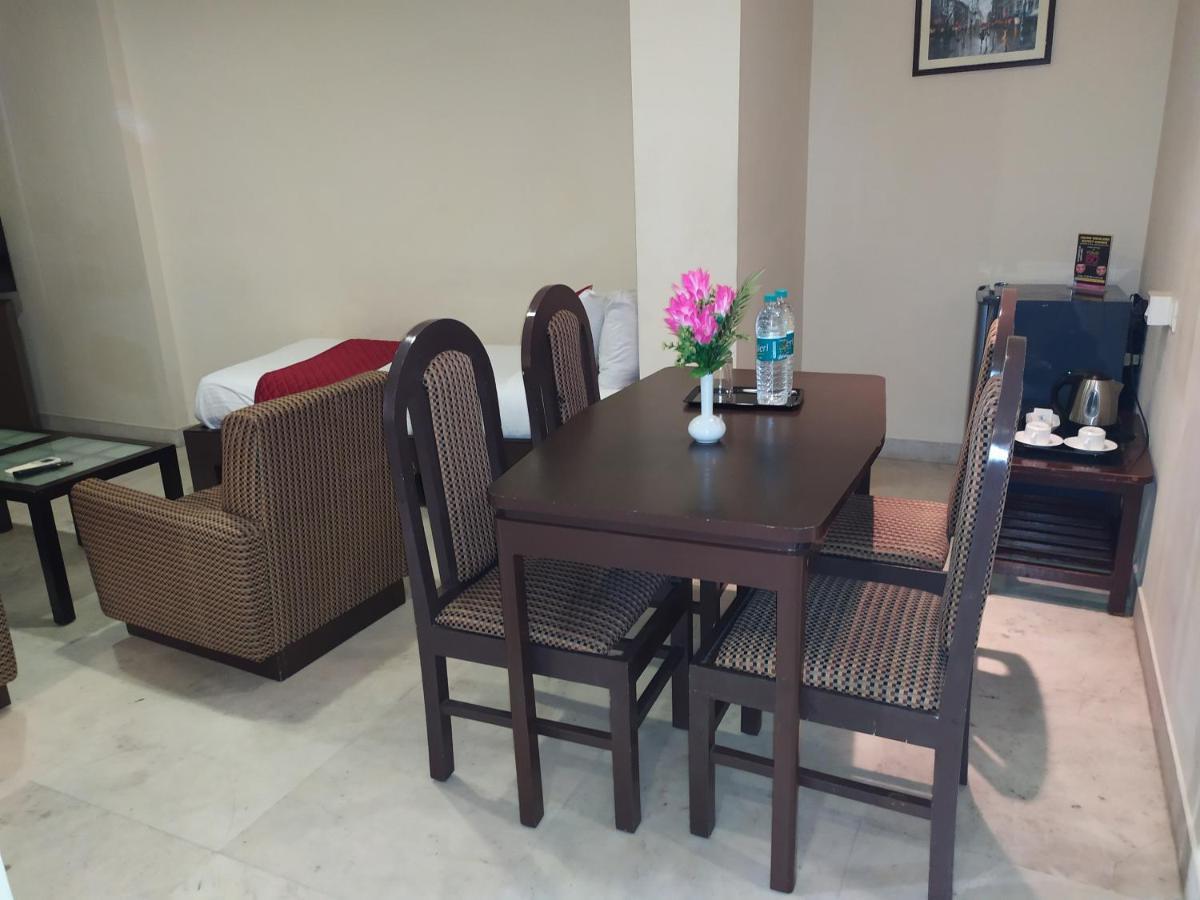 Hotel Ashok Residency Csennai Kültér fotó