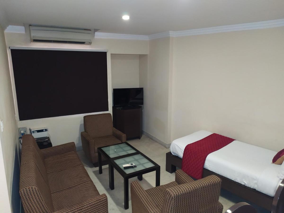 Hotel Ashok Residency Csennai Kültér fotó