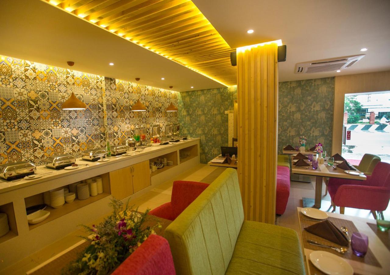 Hotel Ashok Residency Csennai Kültér fotó