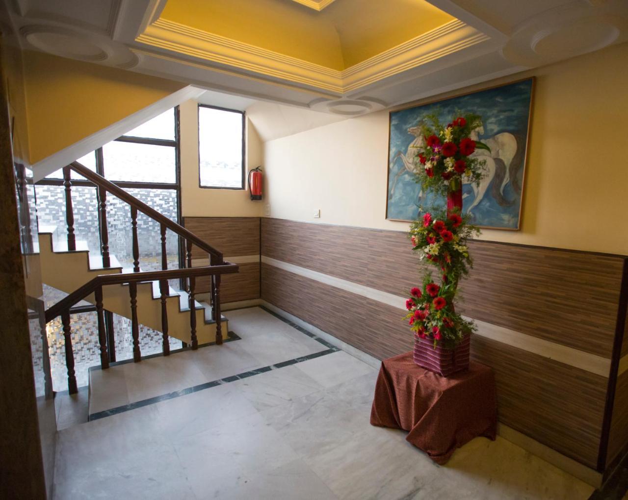 Hotel Ashok Residency Csennai Kültér fotó